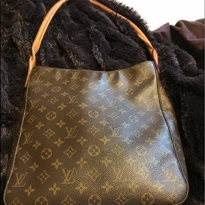 Authentic Louis Vuitton Looping Gm